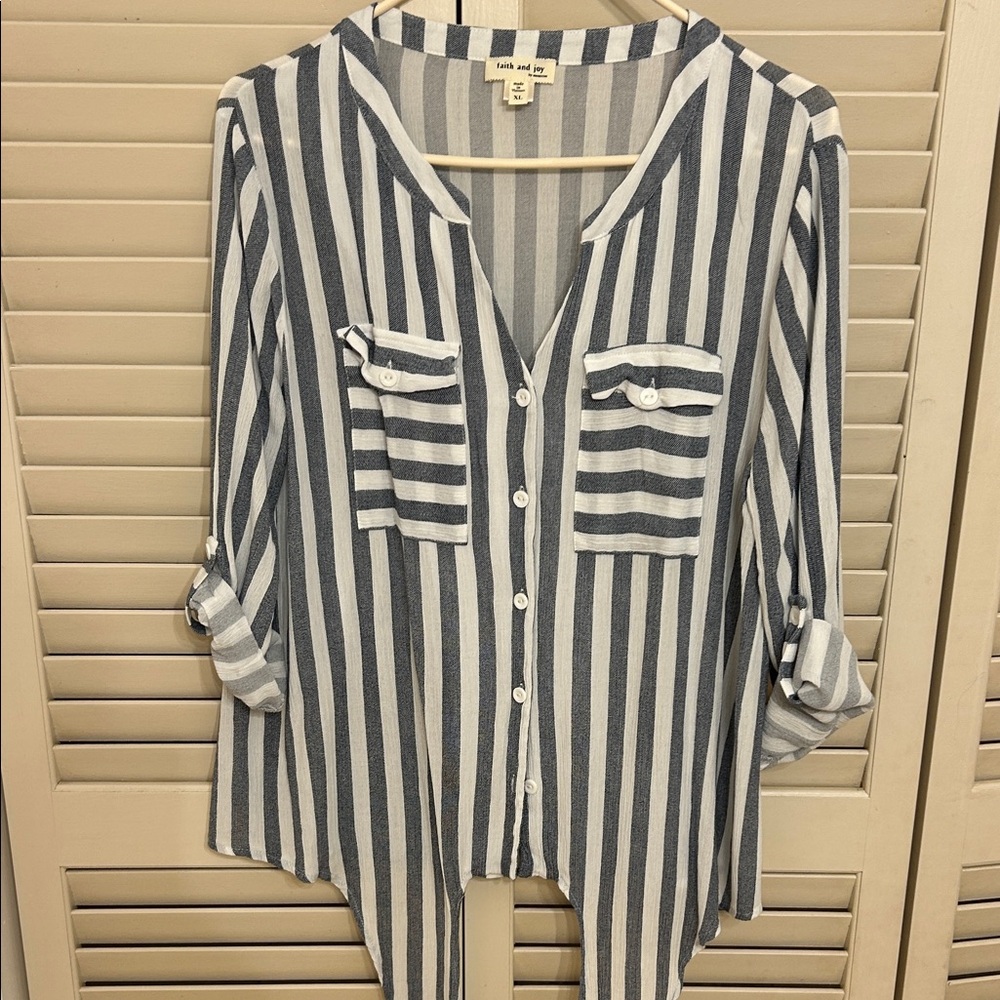 Faith and Joy Navy and White Striped 3/4 sleeve Blouse